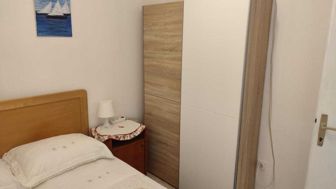 Apartmani Vinko Bol Exterior foto