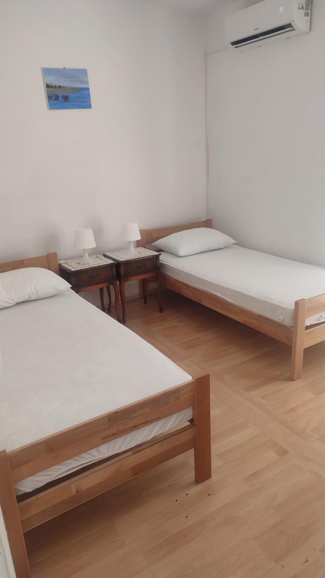 Apartmani Vinko Bol Cameră foto